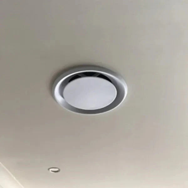 Ceiling light fixture